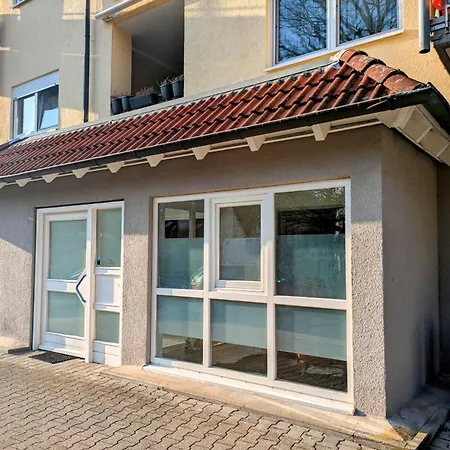 アパート Helle Und Geraeumige Ferien- Und Monteurwohnung Nur Fuer Sie Allein Aujvari Vermietungen