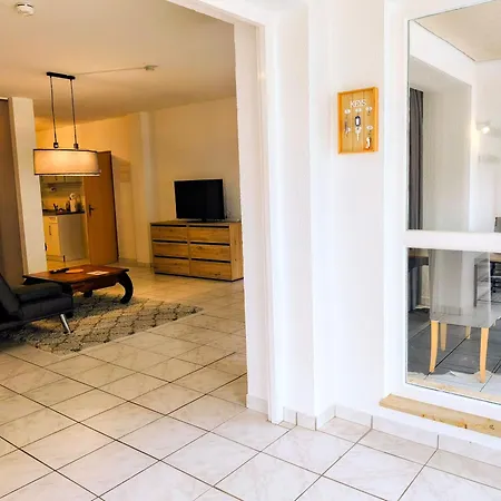 アパート Helle Und Geraeumige Ferien- Und Monteurwohnung Nur Fuer Sie Allein Aujvari Vermietungen *